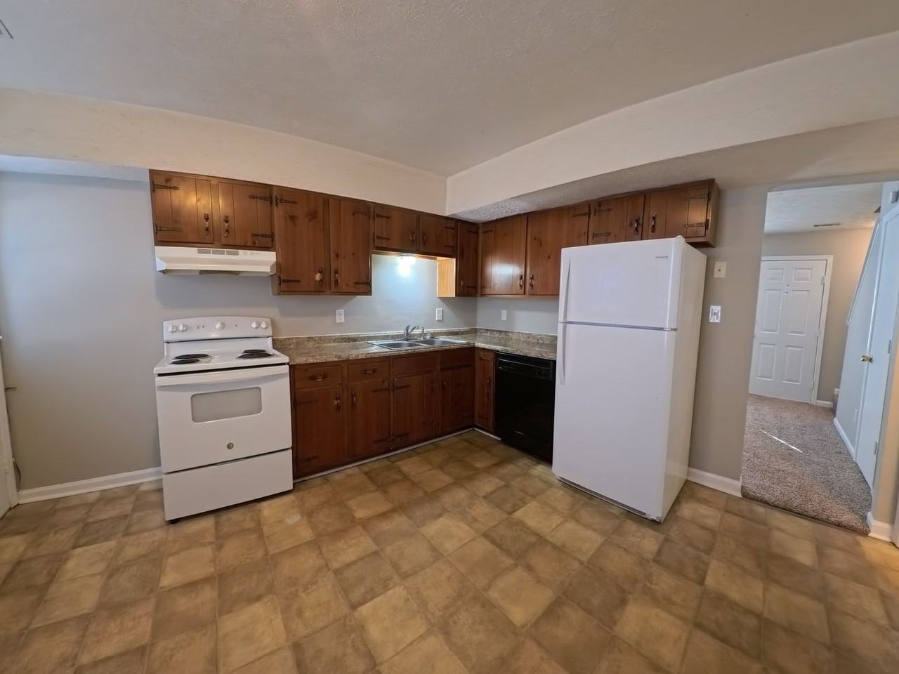 8108 Timberlake Rd #148 - Photo 4 of 9