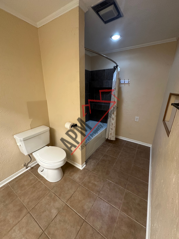 2701 Cuba Blvd - Photo 7 of 11