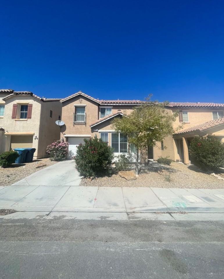 5846 W Agate Ave - Photo 2 of 37