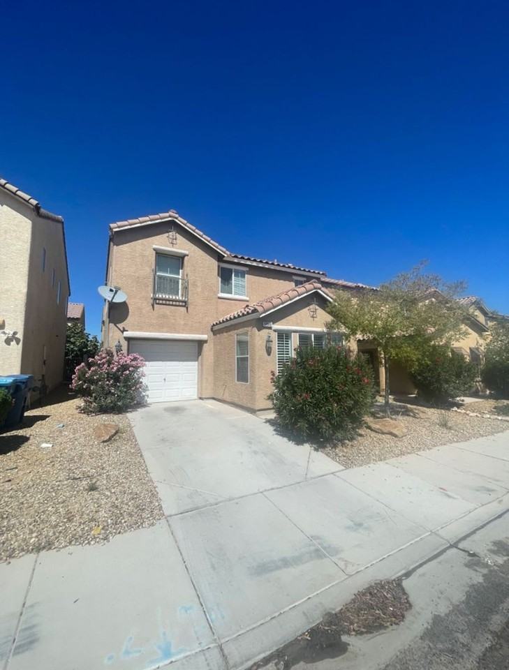 5846 W Agate Ave - Photo 3 of 37