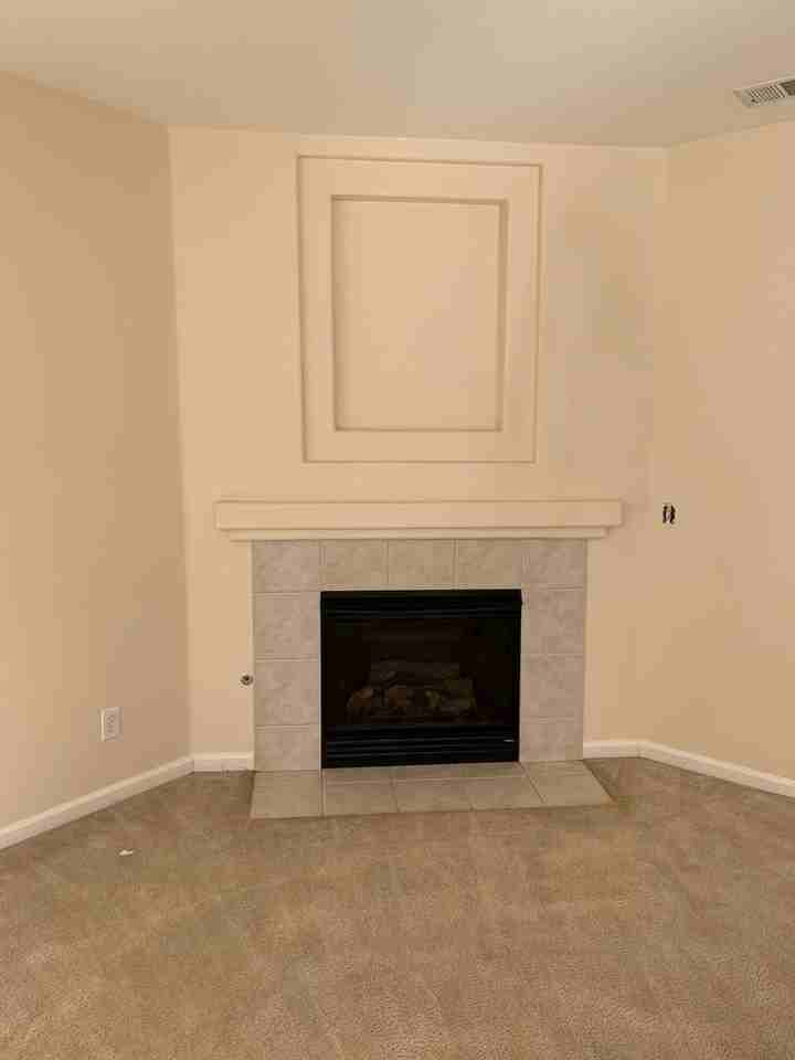 635 Stone Creek Ln - Photo 3 of 20