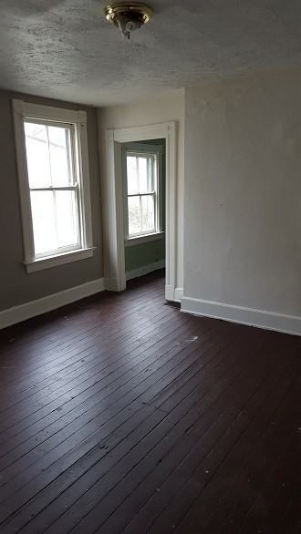 755 Mcpherson Ave - Photo 6 of 8