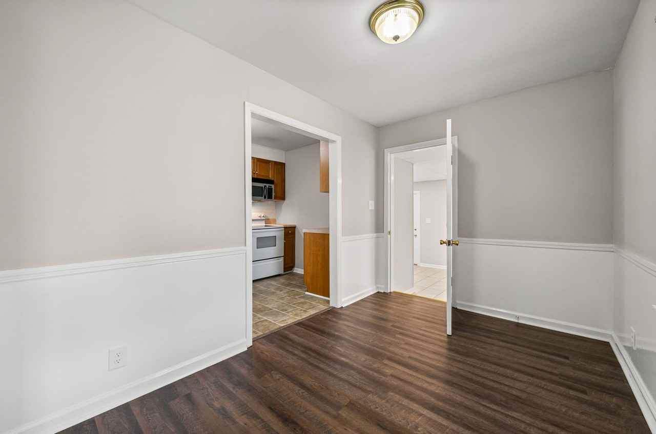 2084 Shelby Dr - Photo 6 of 22