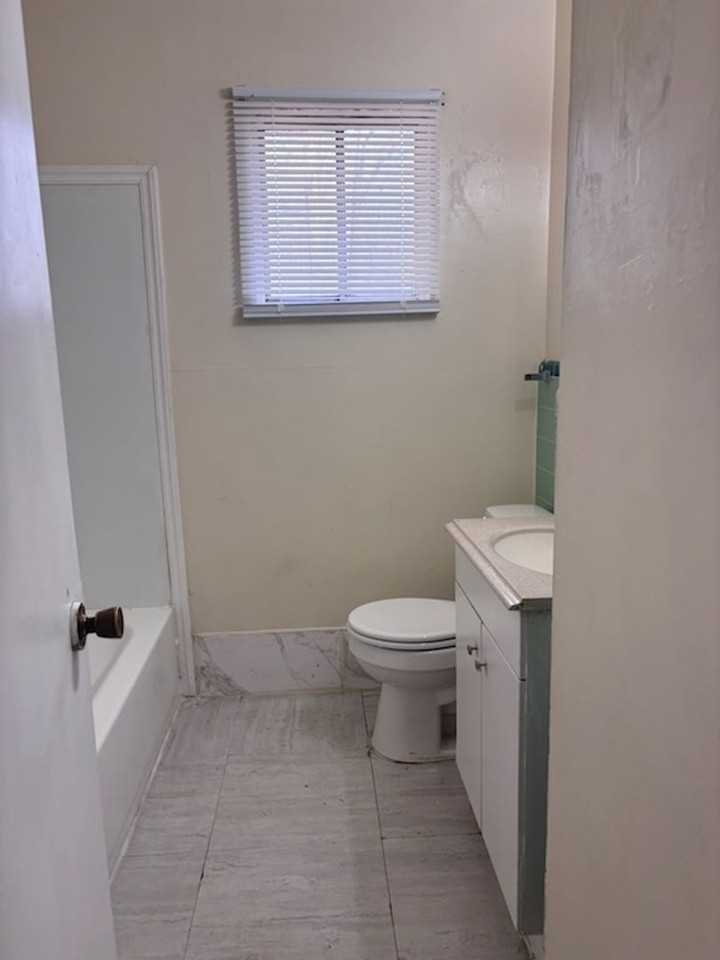 1333 Woody Dr - Photo 5 of 8