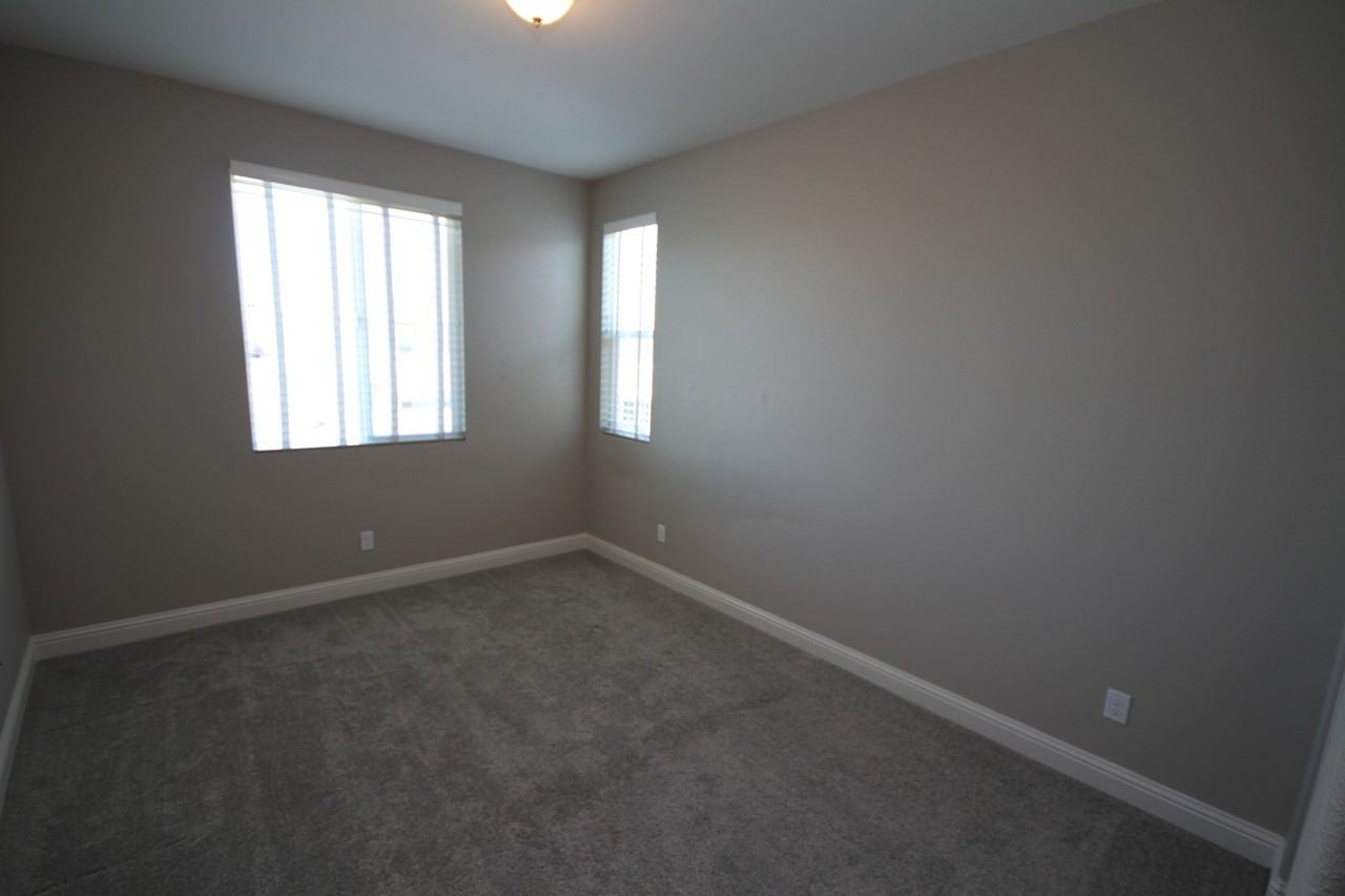 4801 Ammolite Way - Photo 6 of 22