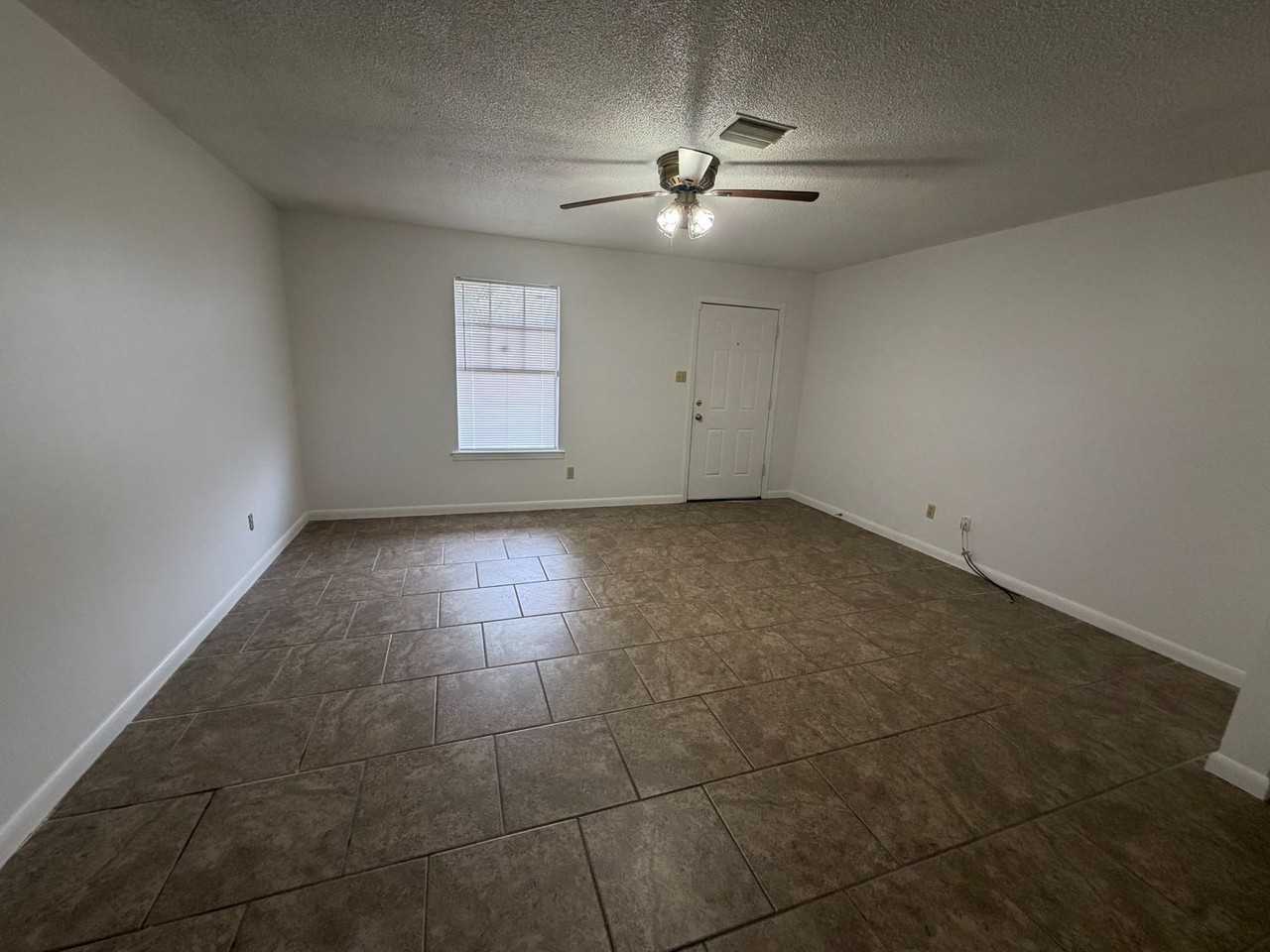 3001 Hodges St #2 - Photo 2 of 6