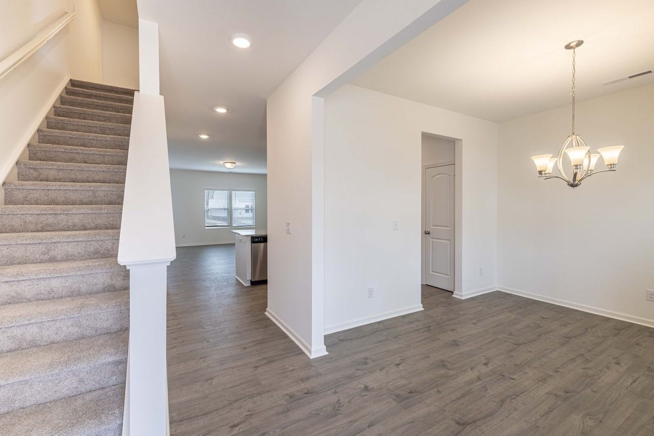 835 Scotch Meadows Loop - Photo 3 of 25