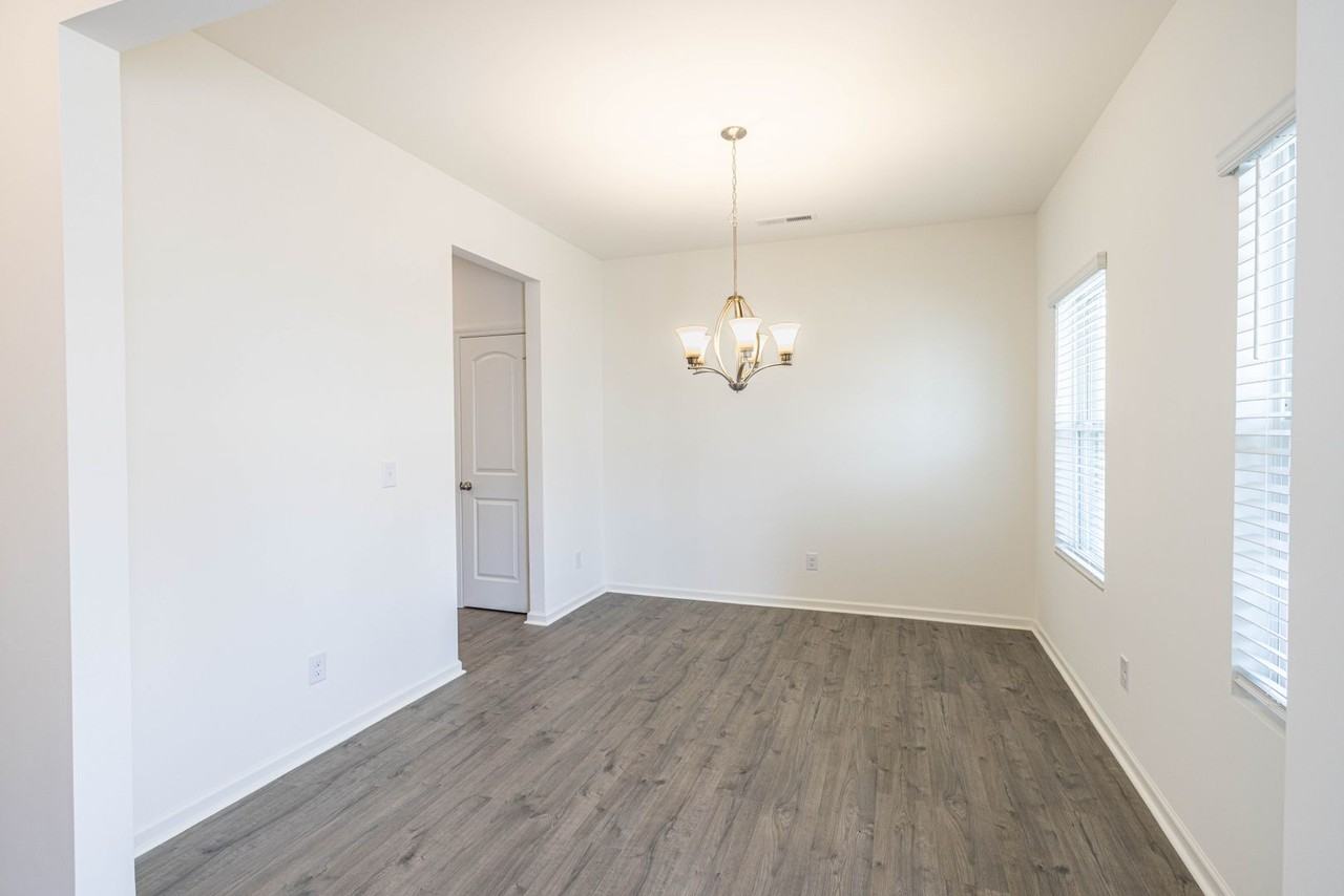 835 Scotch Meadows Loop - Photo 4 of 25