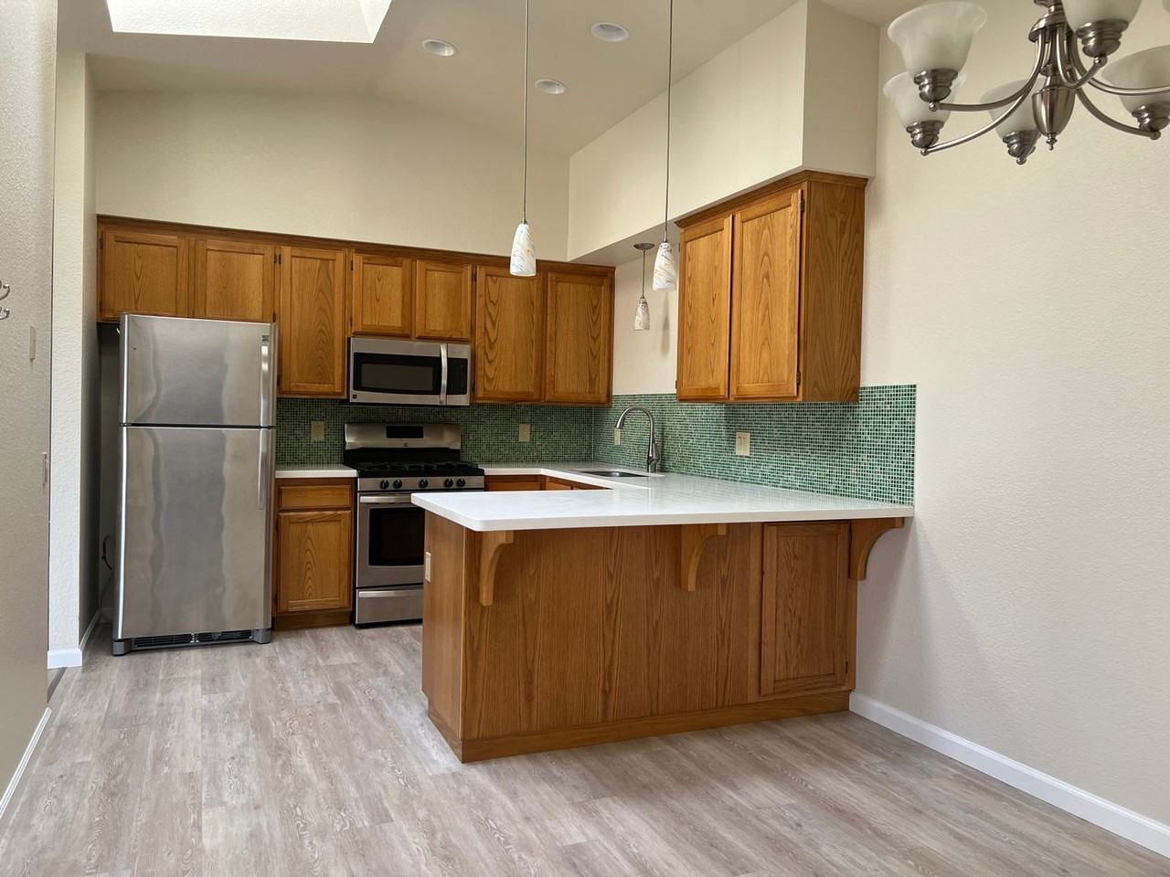 1195 Marius St - Photo 3 of 14