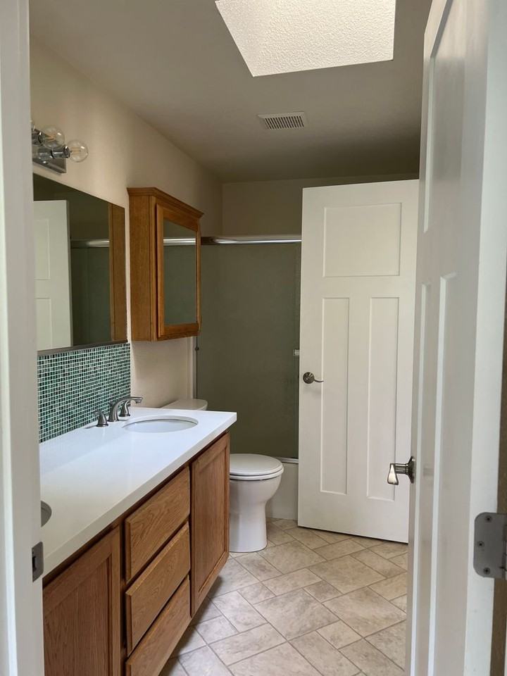 1195 Marius St - Photo 6 of 14