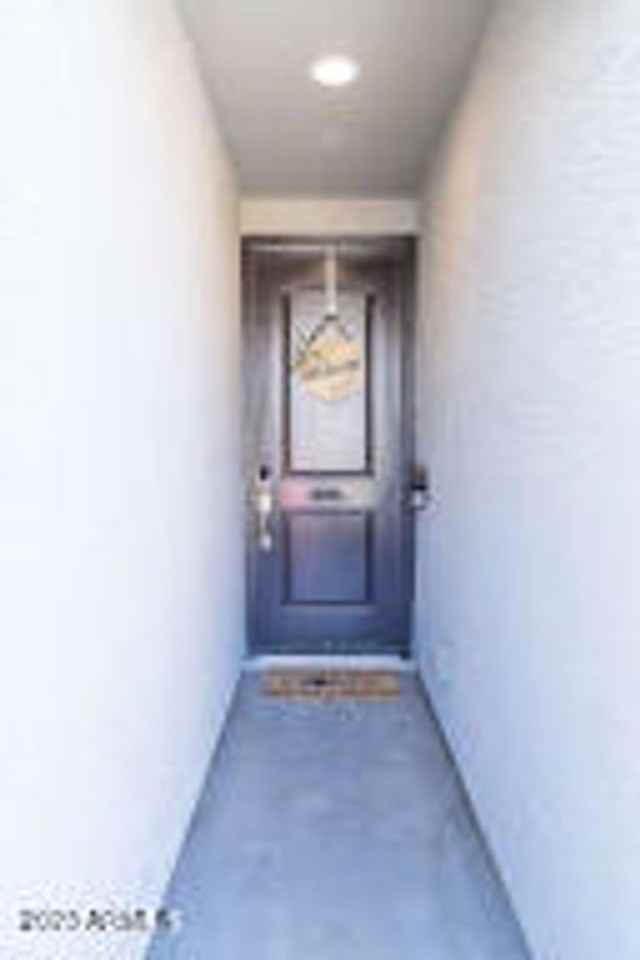 4825 S 118th Ave - Photo 2 of 27