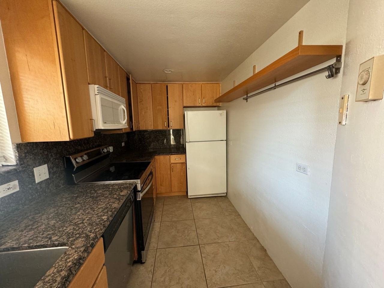 7439 Herschel Ave #E - Photo 3 of 25