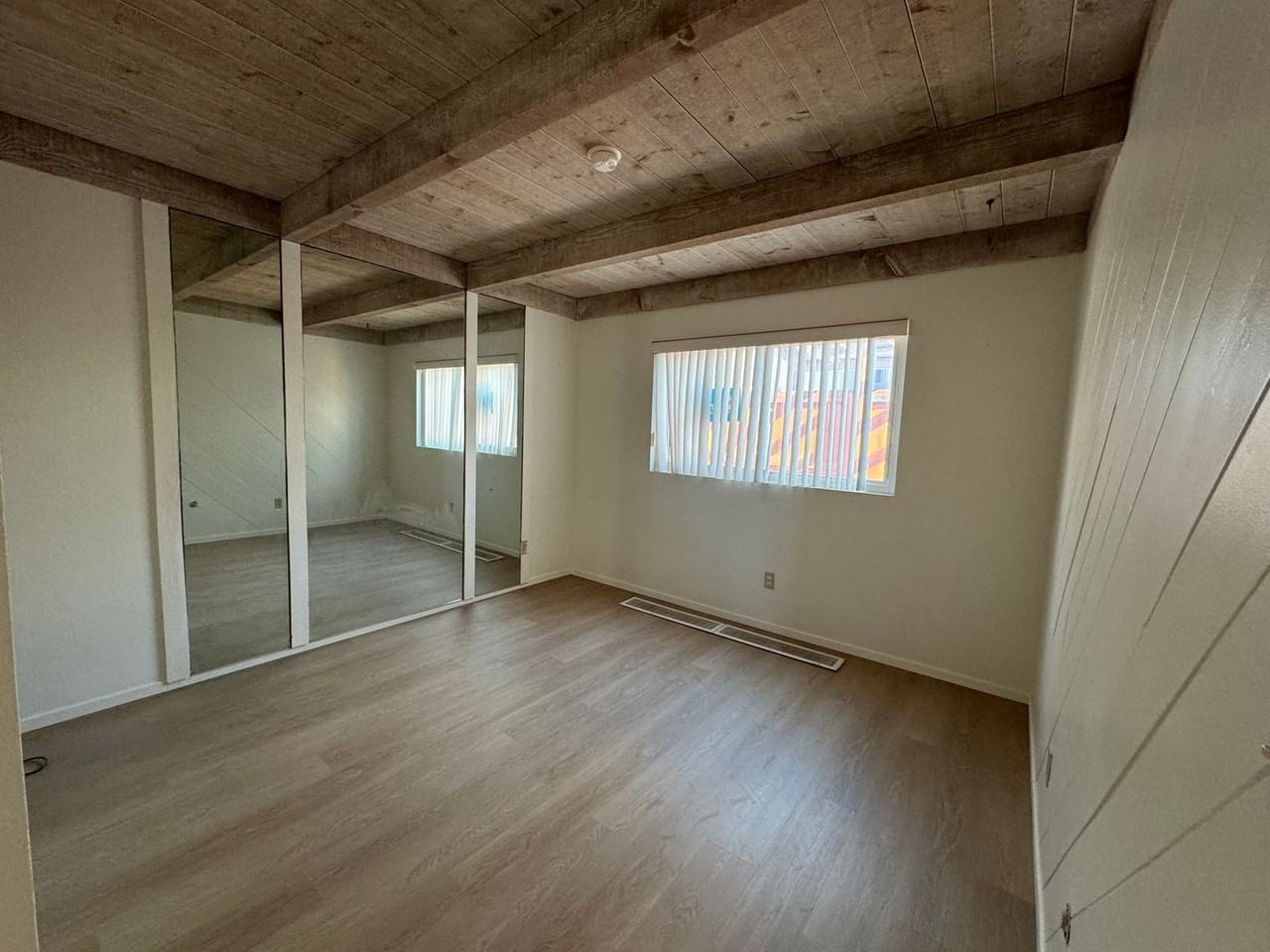 7439 Herschel Ave #E - Photo 7 of 25