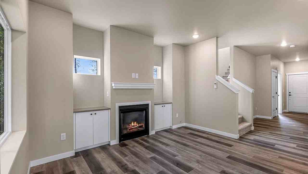 2877 Sandwood Ln - Photo 6 of 20