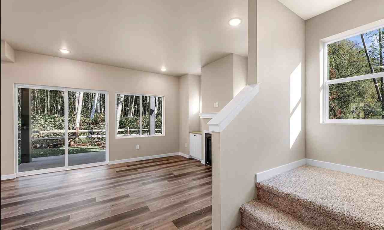 2877 Sandwood Ln - Photo 7 of 20