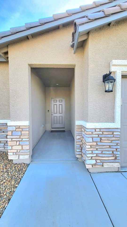 3645 E Polk Ave - Photo 3 of 49