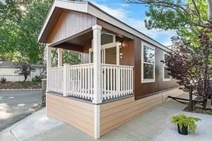 featured image of 547 Alden Rd