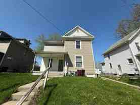 606 Harrison Ave - Photo 1 of 1