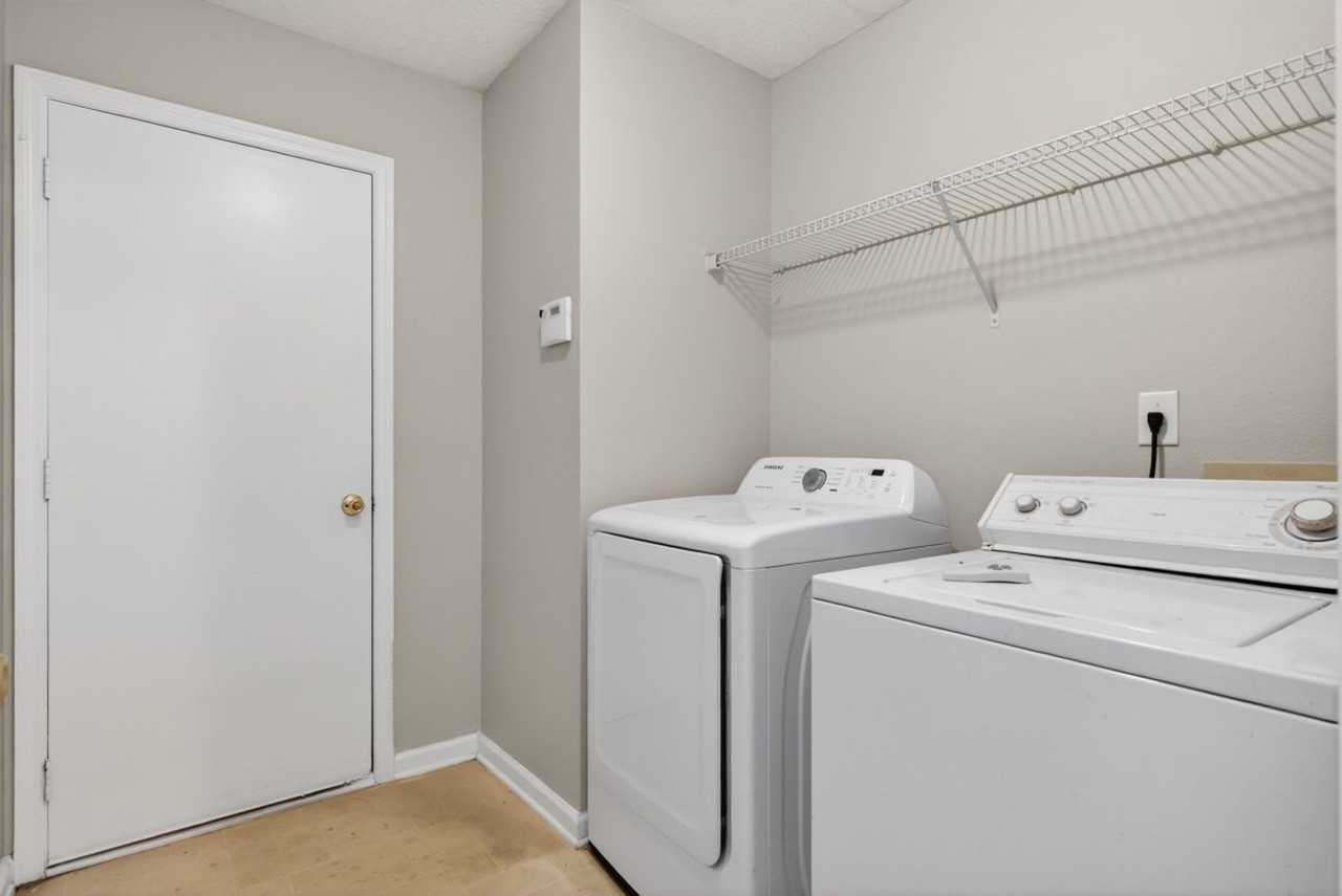 75277 Ravenwood Dr - Photo 7 of 12