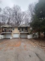 featured image of 1512 E Gardner Ln