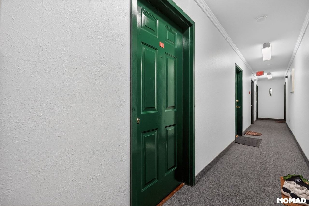 9 Vreeland Ave - Photo 4 of 28