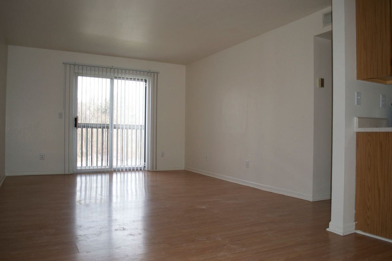 585 W Randall St - Photo 3 of 4