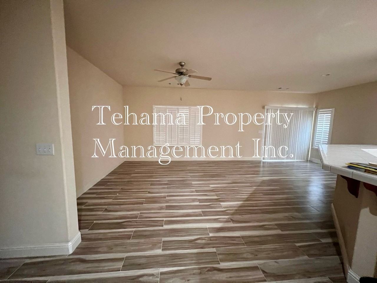 495 David Ave - Photo 2 of 18