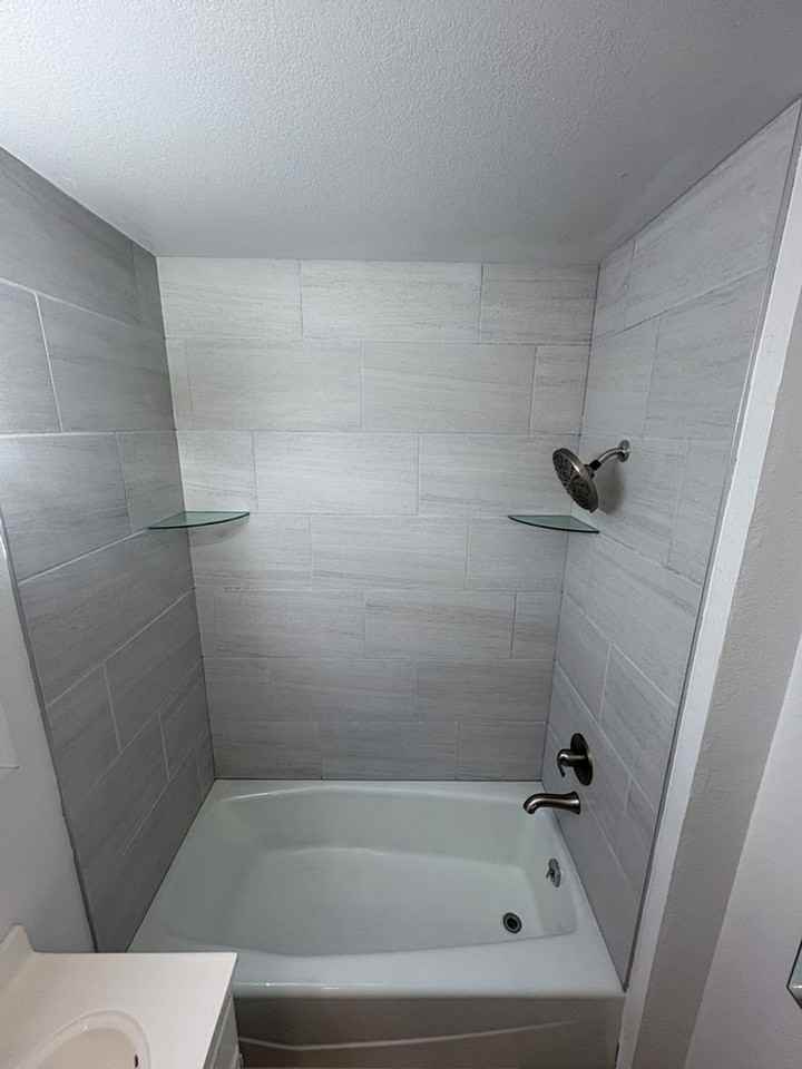 2831 W 28th St #39 - Photo 2 of 21