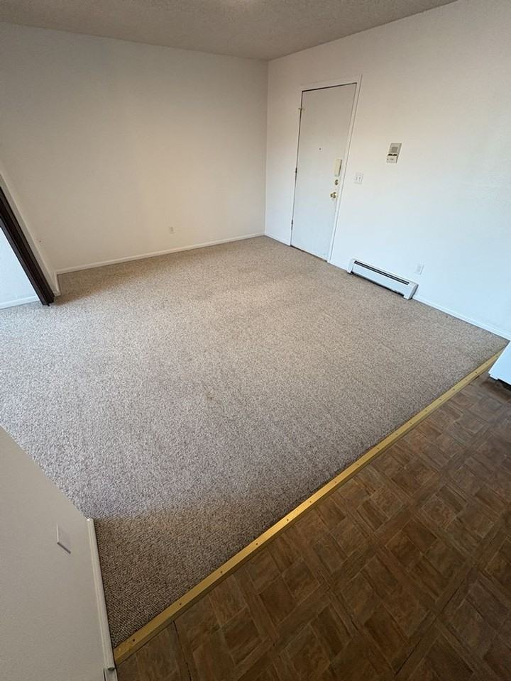 2831 W 28th St #39 - Photo 7 of 21