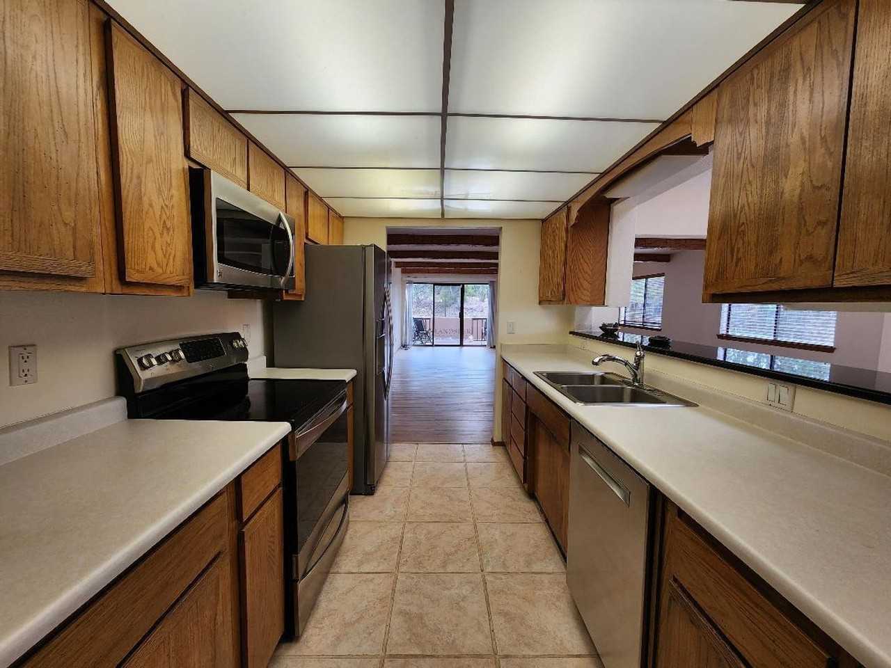 246 Loma Entrada - Photo 3 of 23