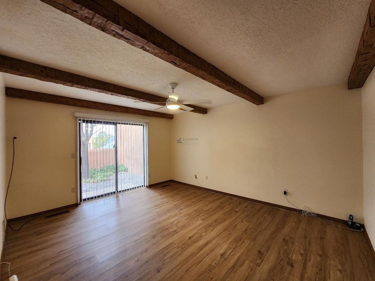 246 Loma Entrada - Photo 7 of 23