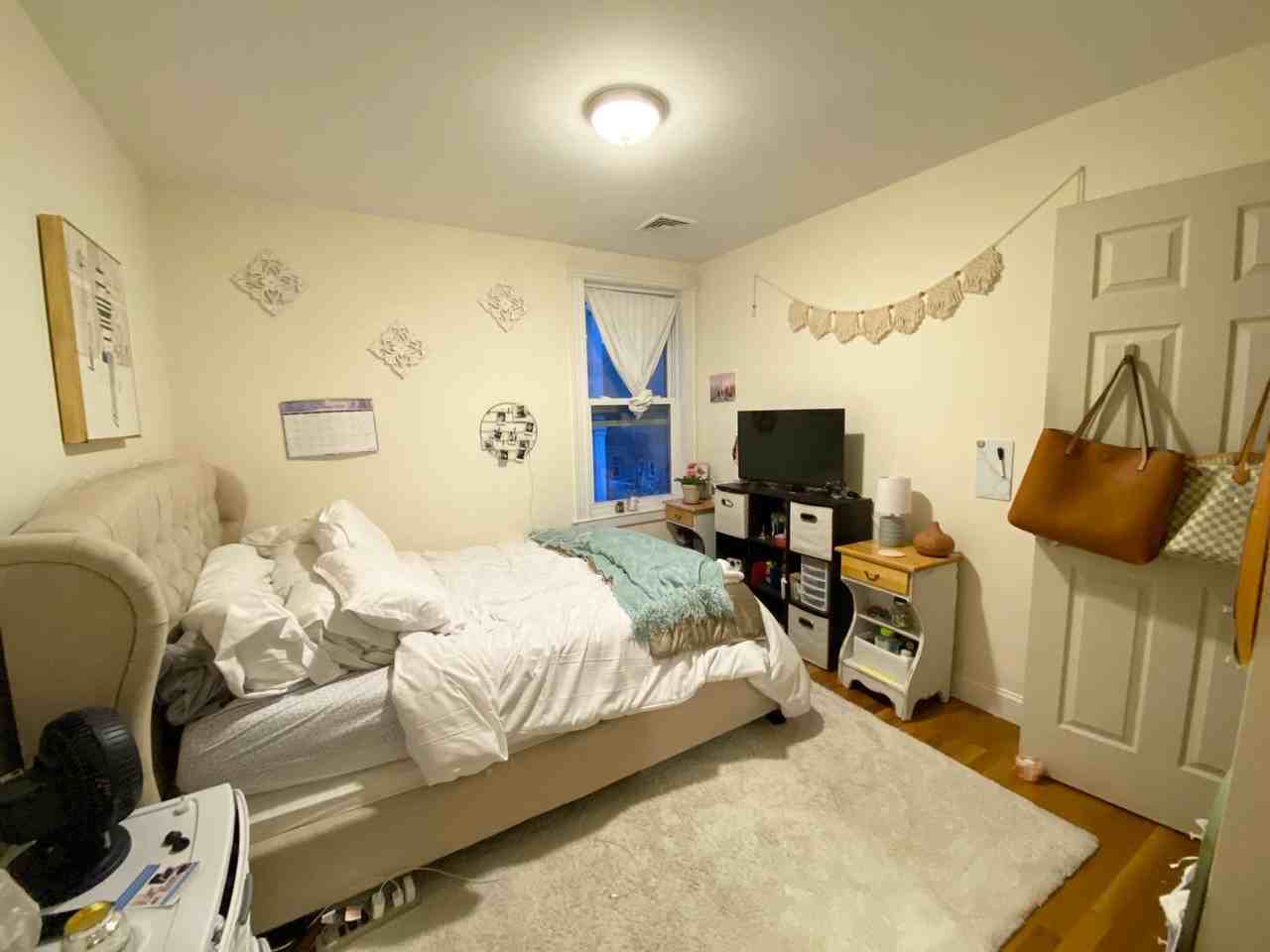7 Oswald St - Photo 7 of 12