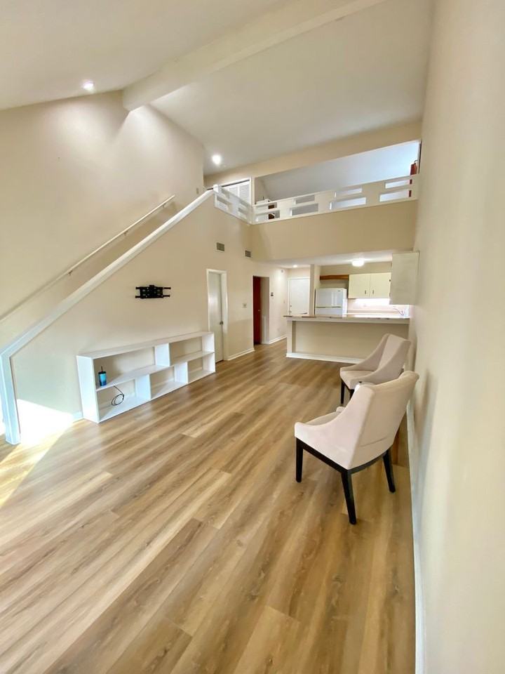 1310 Harbourside Dr - Photo 7 of 20