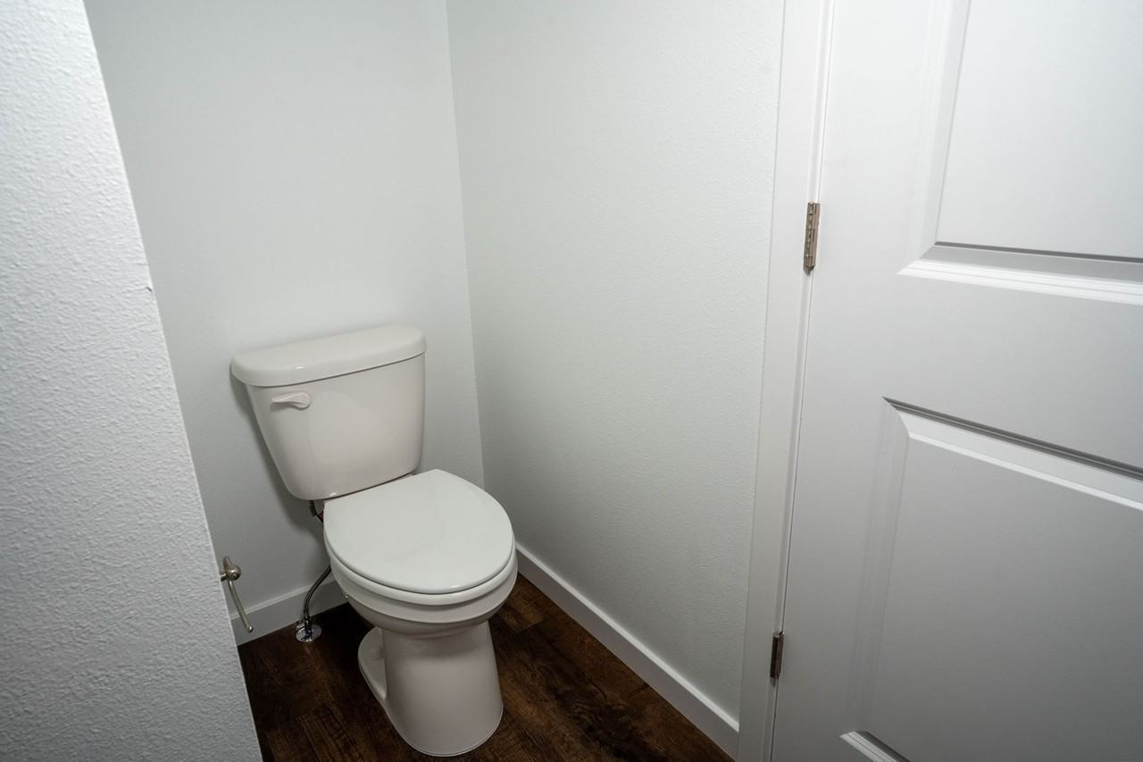 1360 W Maurice St - Photo 3 of 27