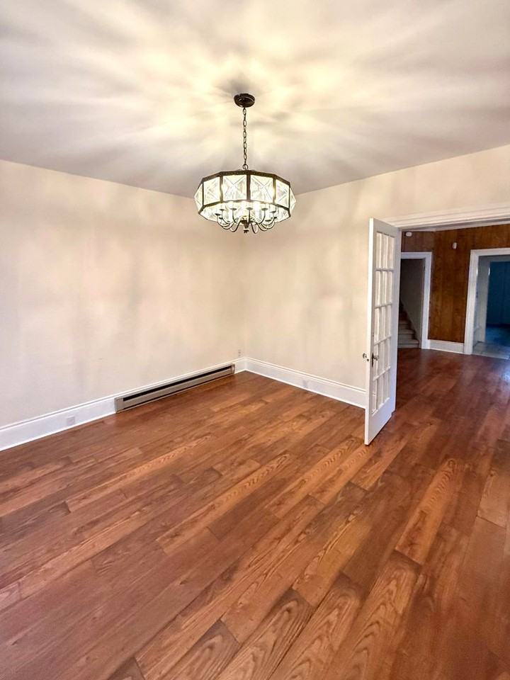 211 24th Ave - Photo 7 of 40