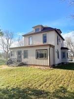 featured image of 429 4th St S