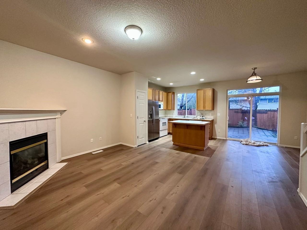 19135 Sw Fernshire Ln - Photo 2 of 21