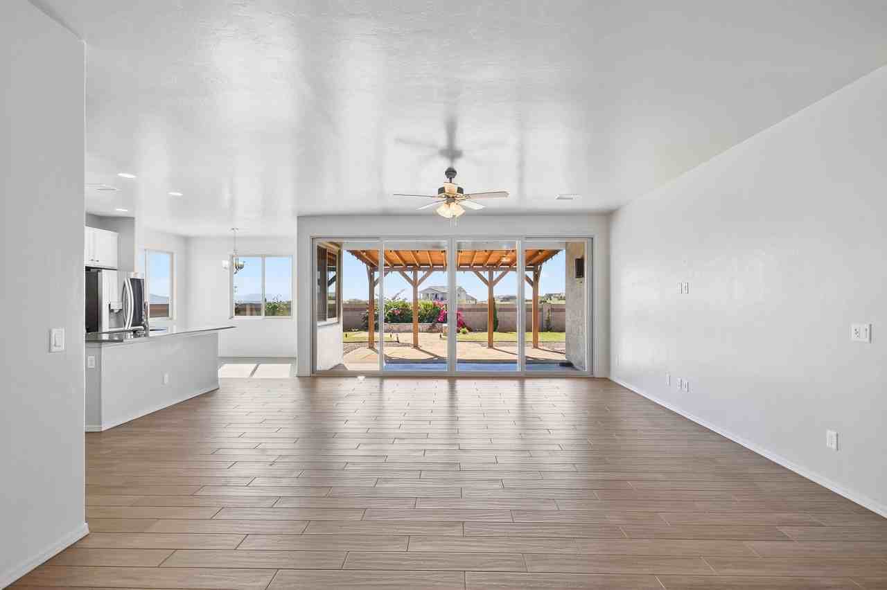 6736 E Vaquero Cir - Photo 5 of 37