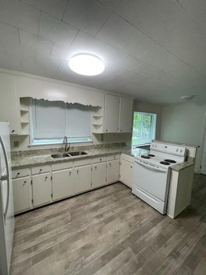 200 W Bailey St - Photo 4 of 9