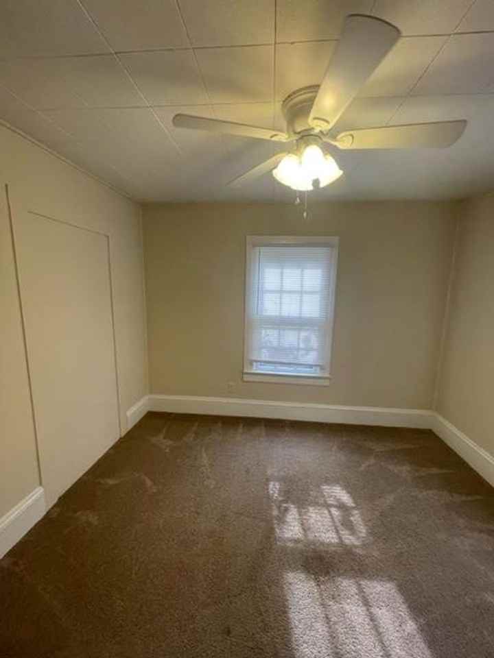 226 E Pritchard St - Photo 2 of 5