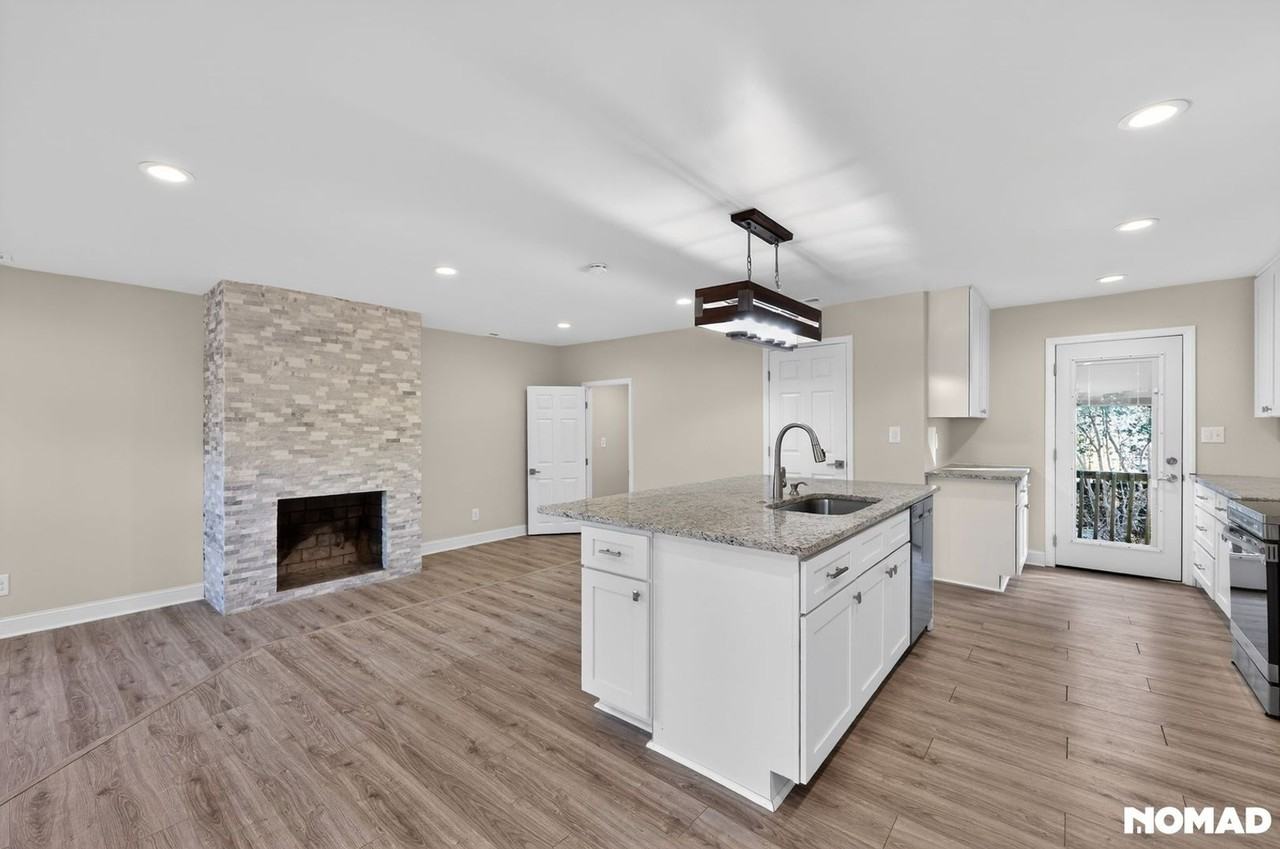 119 Wilmot Dr - Photo 5 of 31