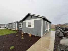 featured image of 723 Ne Rickenbacker Rd