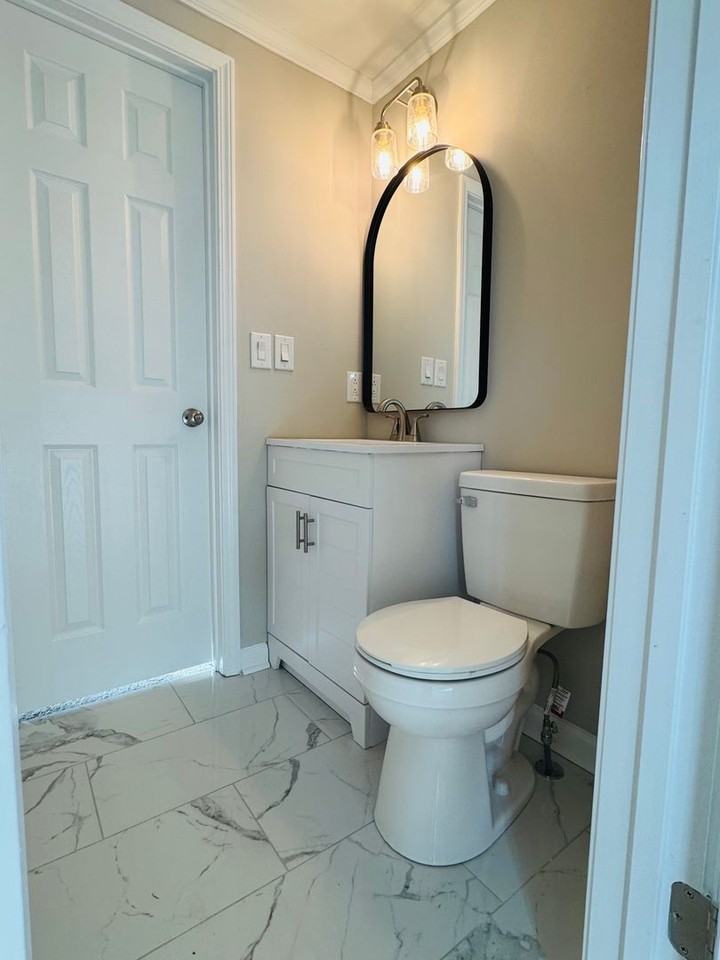 3077 Rock Spring Church Rd - Photo 5 of 15