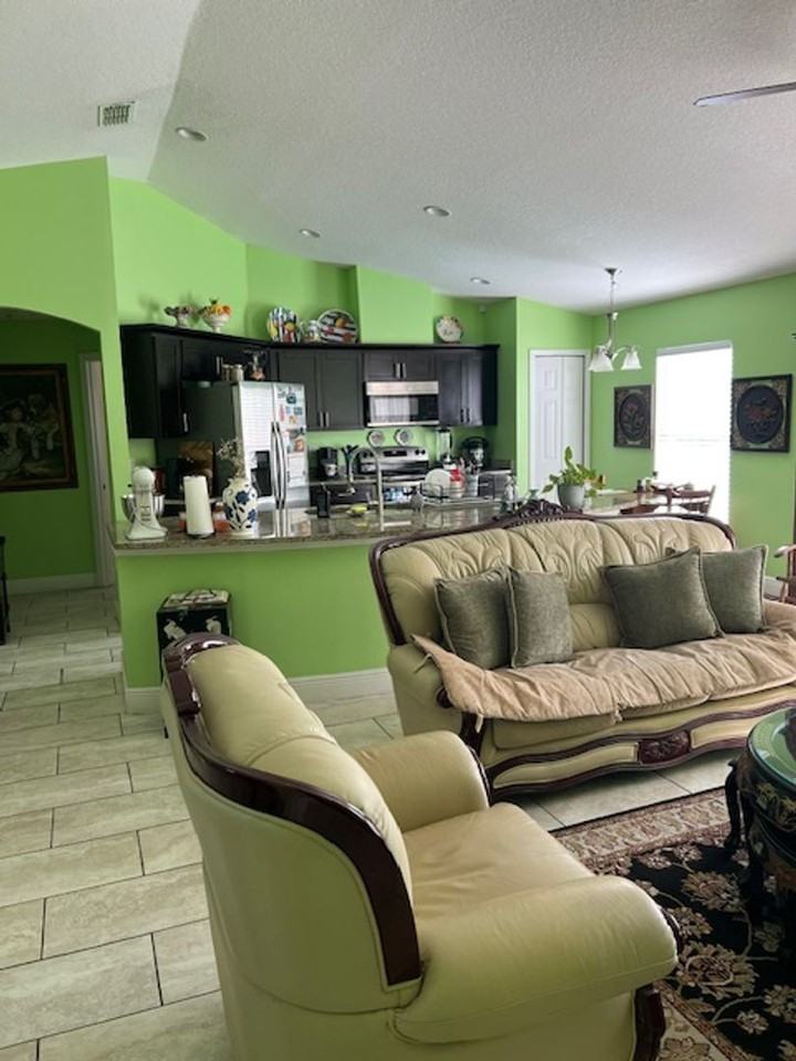 197 Maple Dr - Photo 7 of 15