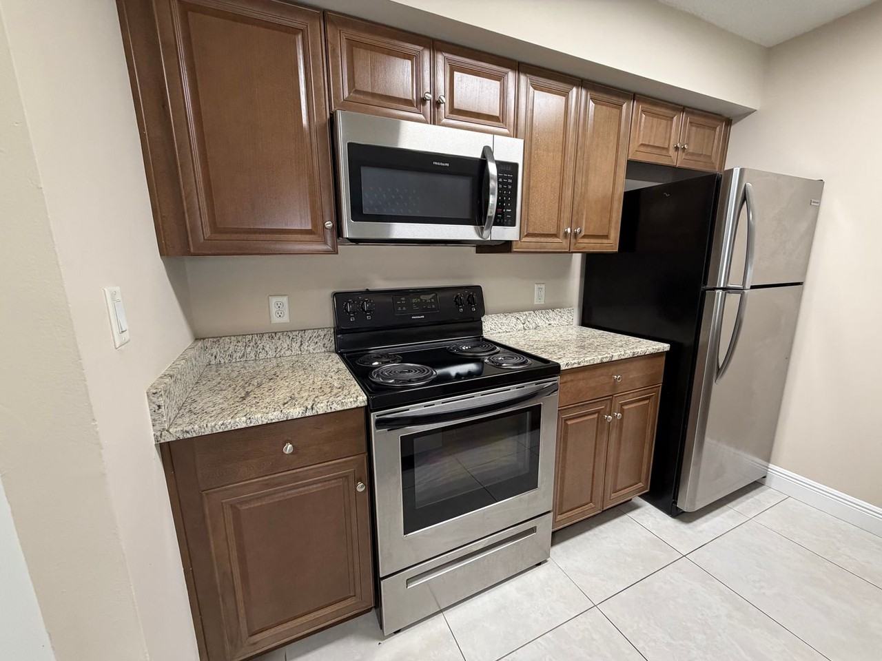 5307 Summerlin Rd - Photo 6 of 23