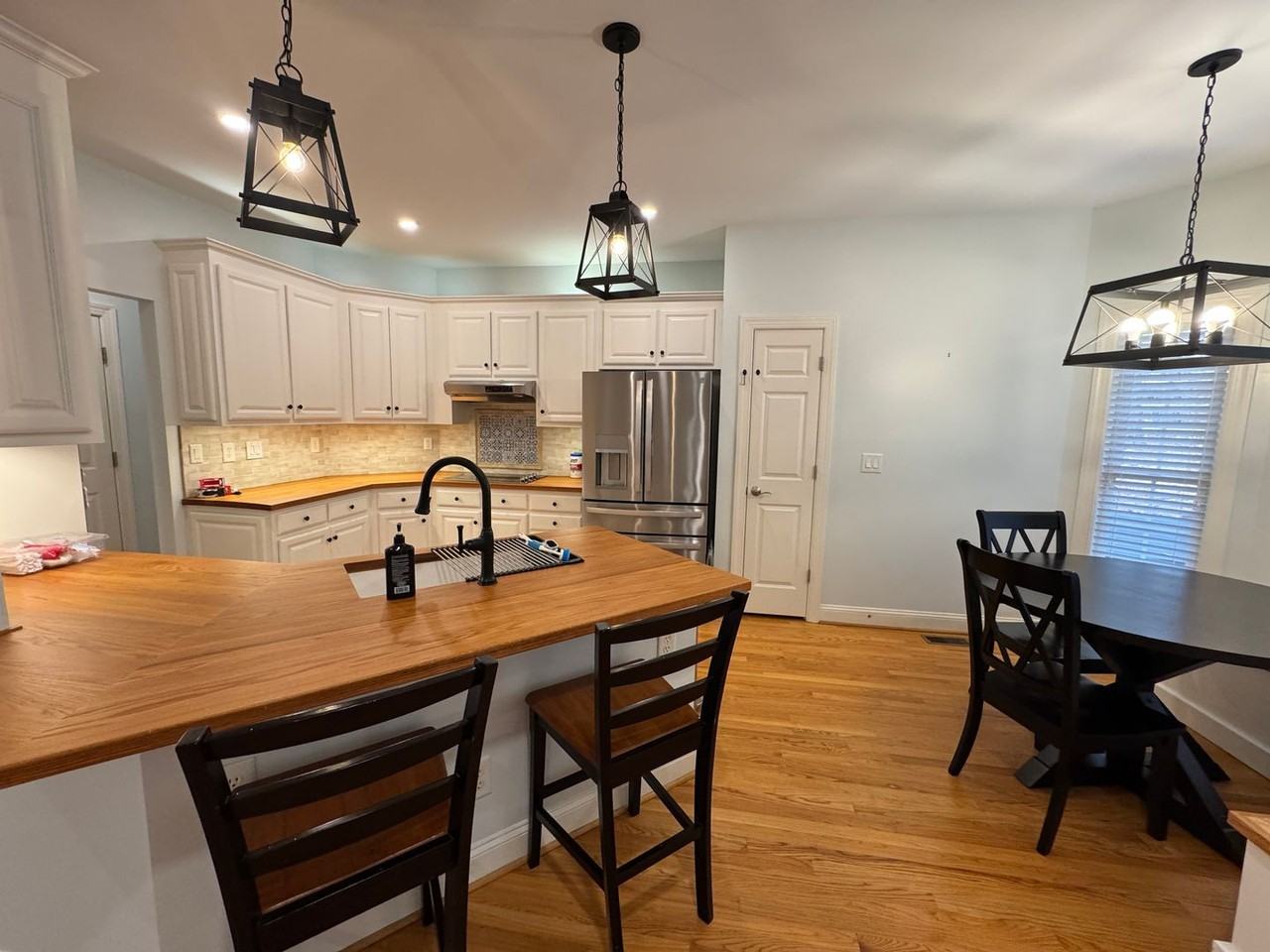 112 Silvercliff Dr - Photo 7 of 37