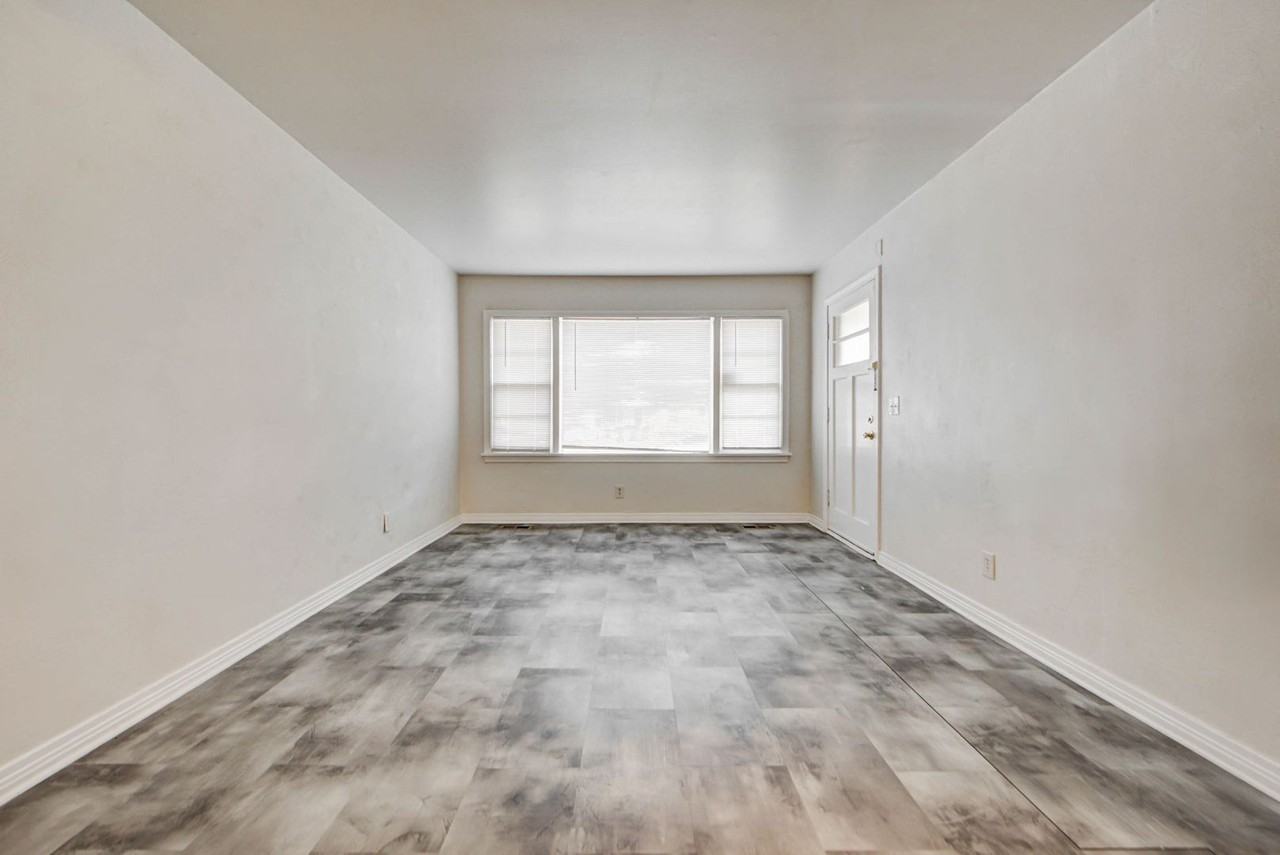 1742 Carlisle Rd - Photo 5 of 19