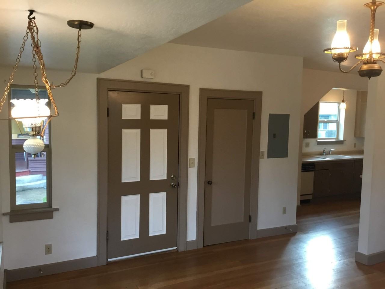 190 N Jefferson Aly - Photo 4 of 18