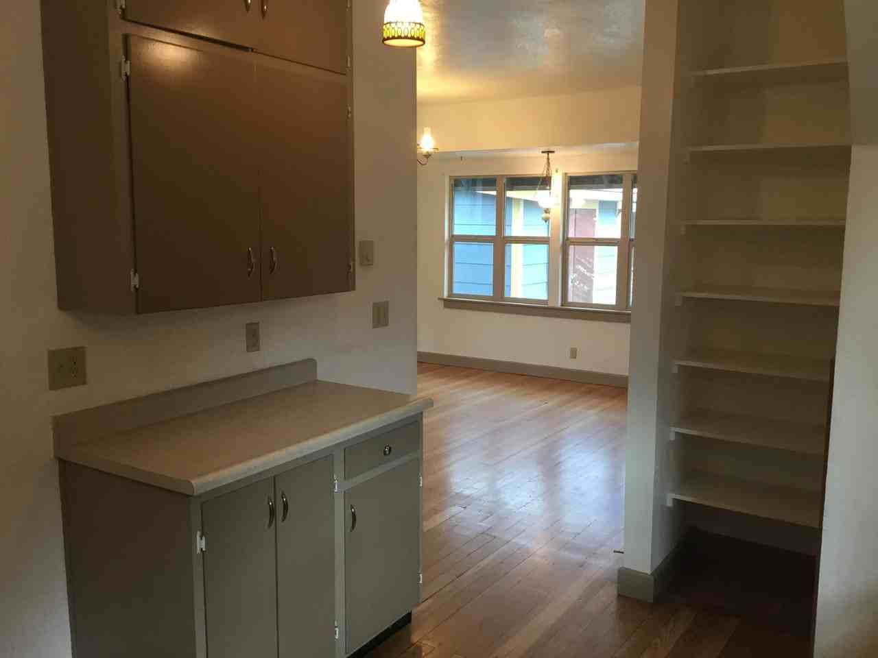 190 N Jefferson Aly - Photo 7 of 18