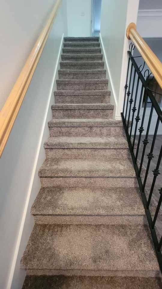 735 N 200 E - Photo 4 of 9